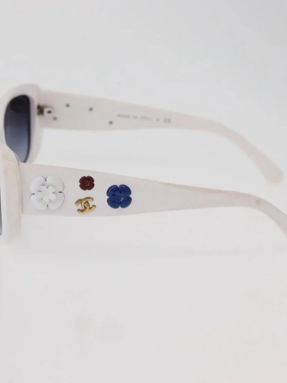 CHANEL Camelia Sunglasses Plastic White 5186-A CC Auth 176109A